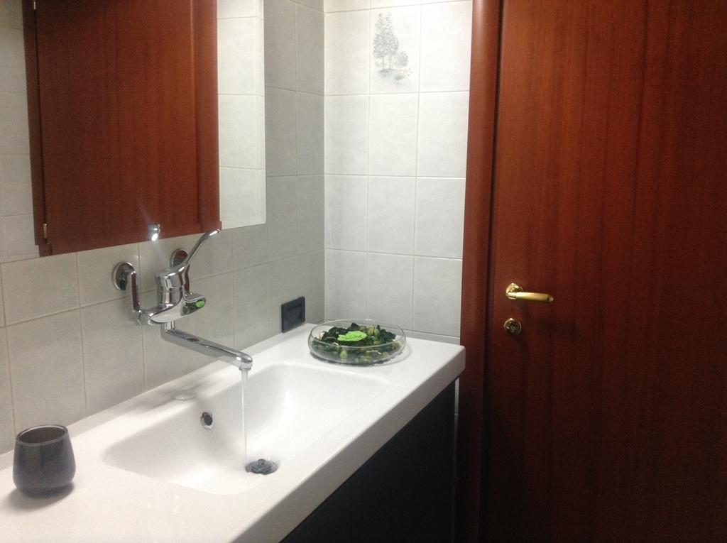 B&B Humana Rozzano Esterno foto